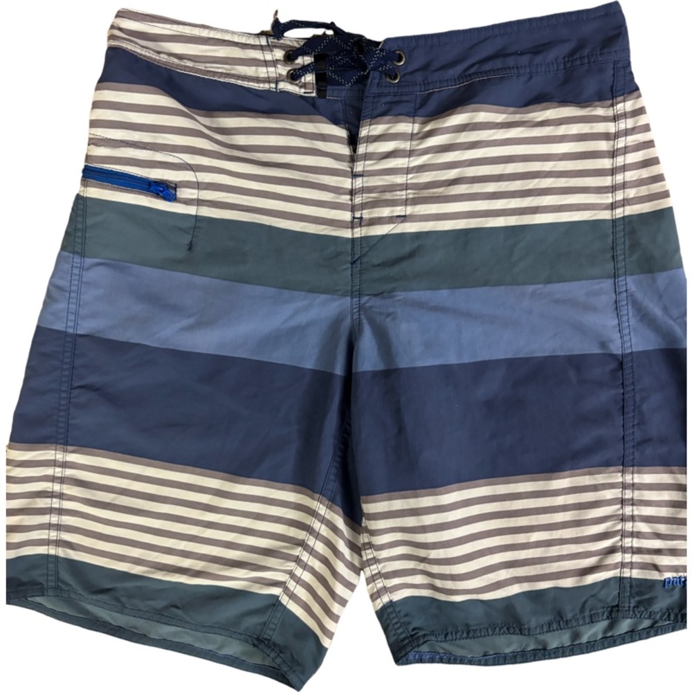 PATAGONIA
Men's Stretch Wavefarer® Board Shorts Size 30